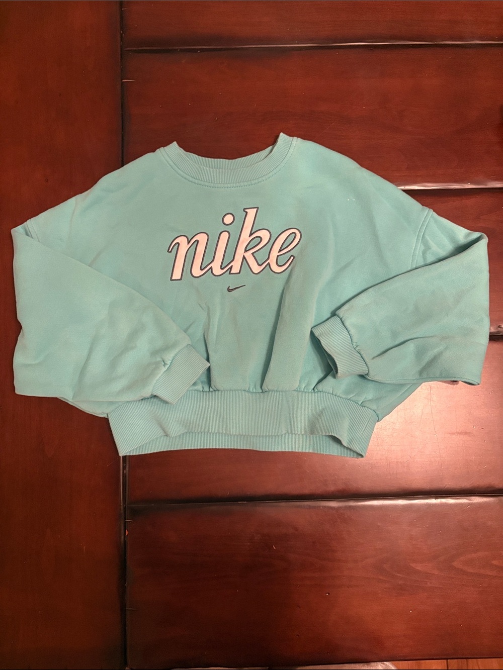 Nike Women's Teal Cropped Crewneck Sweatshirt